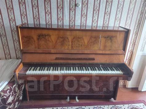 Пианино, б/у, в наличии. Цена: 1 000₽ во Владивостоке