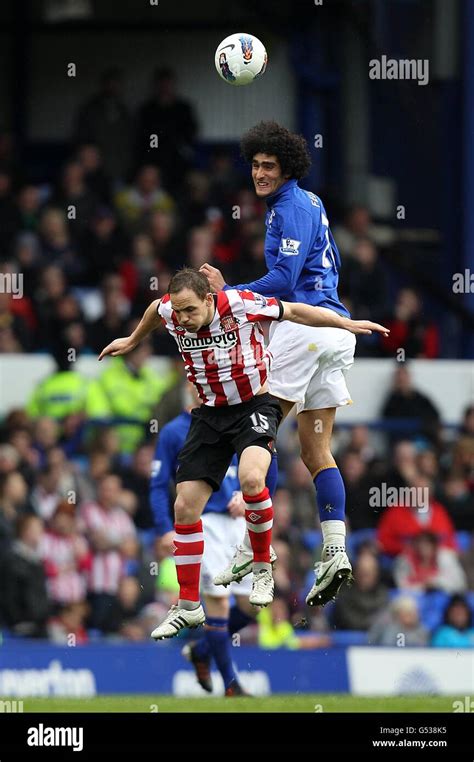 Left Right Sunderlands David Vaughan Hi Res Stock Photography And