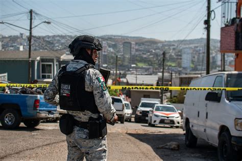 Localizan cadáver al interior de una obra negra en la colonia Mineral