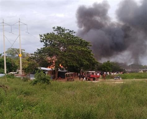 Voraz Incendio Arras Con Invasi N En Valledupar