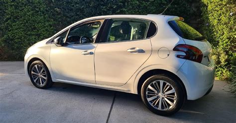 Oportunidad Se Vende Peugeot 208 Feline A Muy Buen Precio