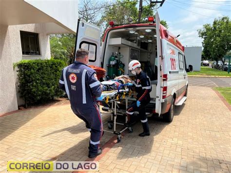 Jovem fica parcialmente soterrado após cair em silo de milho em