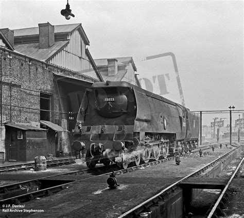 Rail Online Merchant Navy Nine Elms Shed