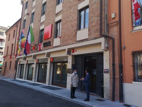 Solidarietà dal Prefetto Campanaro in visita alla Camera del Lavoro di