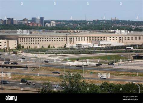 pentagon city arlington  res stock photography  images alamy