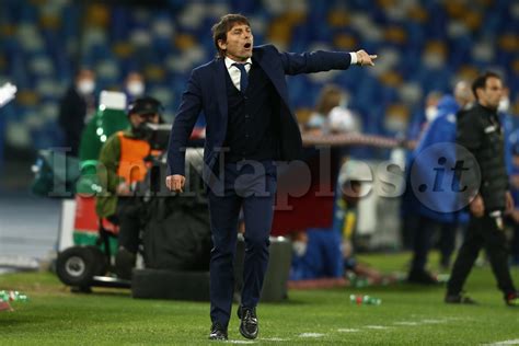 Sportitalia Conte Napoli De Laurentiis Ha Le Carte In Mano Ecco Perch