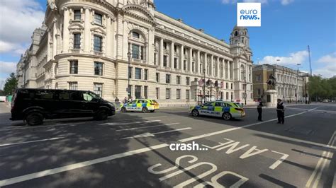 Man Arrested After Car Collides With Gates Of Uks Downing Street