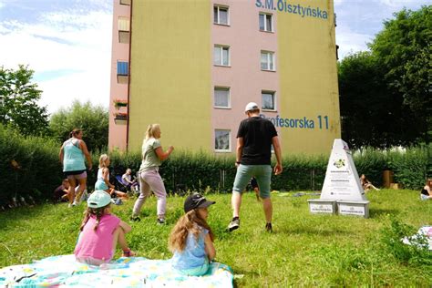 Ilu mieszkańców liczy twoje osiedle Najnowsze dane o największych i