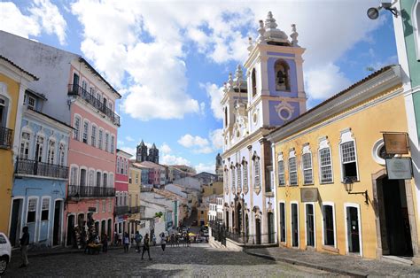 Pelourinho Arts Et Voyages