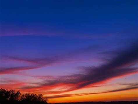 sky  sunset premium ai generated image