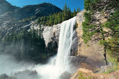 10 Best Waterfalls in Yosemite National Park - Where to Find the Best ...