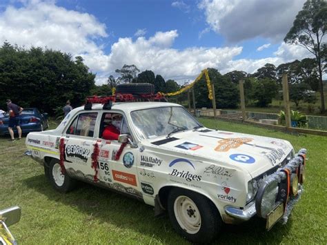 Holden Hr Shannons Club Online Show Shine