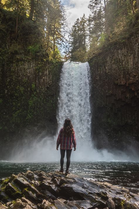 Hiking to Abiqua Falls - Hike and Seek Adventures