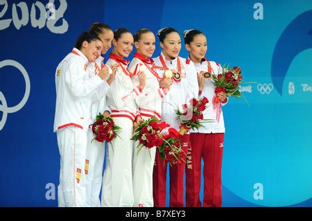 L R Gemma Mengual Andrea Fuentes ESP Anastasia Davydova Anastasia