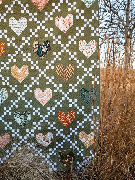 Heirloom Hearts Paper Heart Quilt Pattern Quilt Patterns Heart Quilt