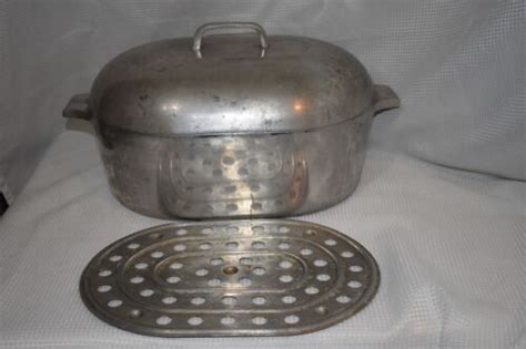 Magnalite Wagner Ware Sidney O 4267 P Roaster Dutch Oven 13 QT Vintage