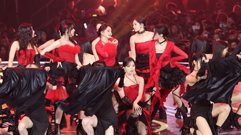 4K 2023 가요대전 fromis 9 프로미스나인 FULL Attitude 231225 fromis 9 직캠