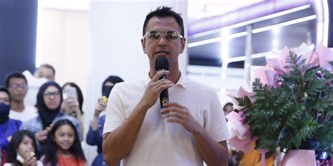 Raffi Ahmad Dibikin Bangga Dua Putranya Rafathar Juara Renang Dan Suka