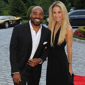 Celebrity Gossip and Entertainment News: Tiki Barber Proposes