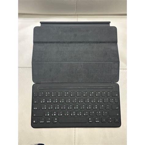 蘋果 Apple 原廠smart Keyboard 適用 10 5吋 Ipad 9 中文 鍵盤 A1829 聰穎鍵盤 蝦皮購物