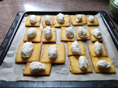 BACCALA MANTECATO SU CROSTINI DI POLENTA Blog Di Crienry Memorie In