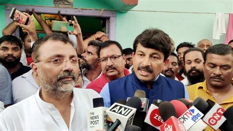 Jharkhand Bjp Mps Nishikant Dubey Manoj Tiwari Others Booked For