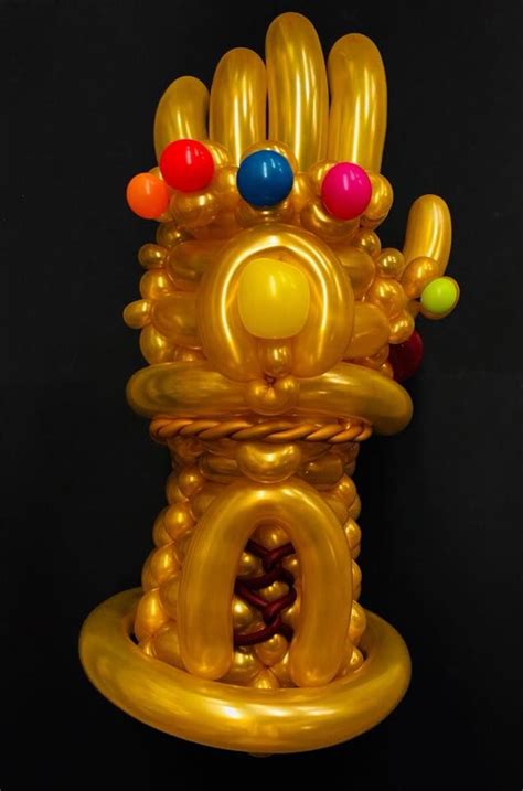 Twisted Balloon Infinity Gauntlet Made By Gergo Csatai Palloncini