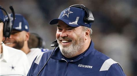 Mike Mccarthy Dances In Cowboys Locker Room After Win Over Bucs Wkky