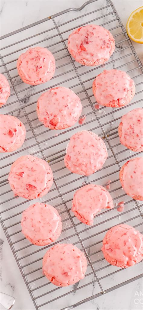 Strawberry Cake Mix Cookies Amandas Cookin Cookies Brownies And Bars