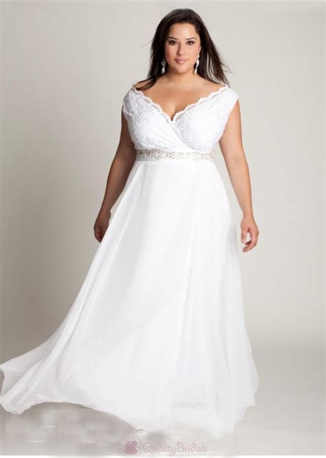 Ten Plus Size Lace Wedding Dresses That You Will Love Bestbride101