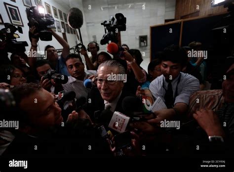 El Ex Dictador Guatemalteco Efrain R Os Montt Habla Con Los Medios De