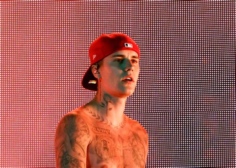 Justin Bieber Cancels Remaining Justice Tour No Explanation To Fans