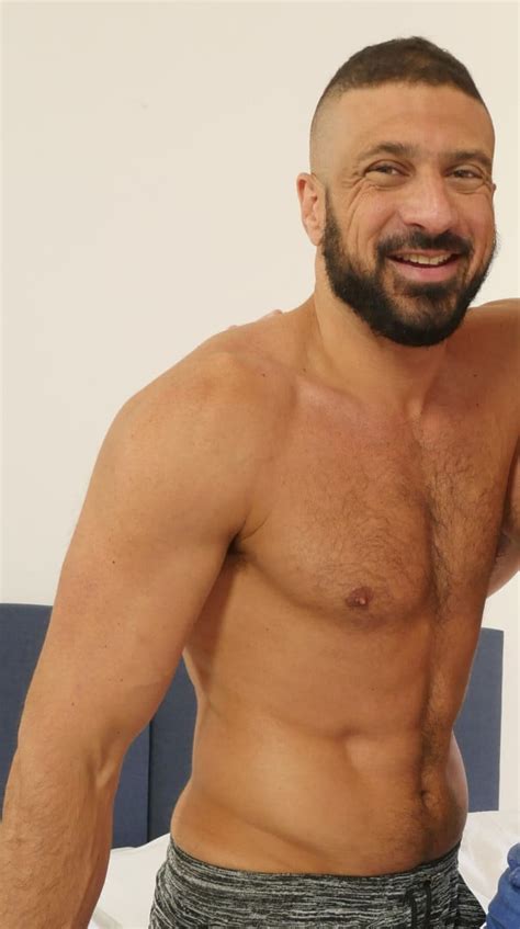 Marco Napoli le modèle du site porno gay Mistermale