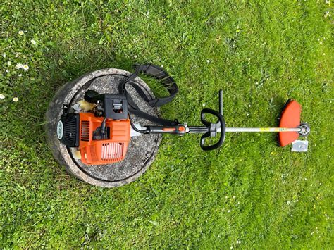 Profi Rasentrimmer Stihl Fs 25 4 4 Takt Benzin Top Zustand Kaufen Auf Ricardo