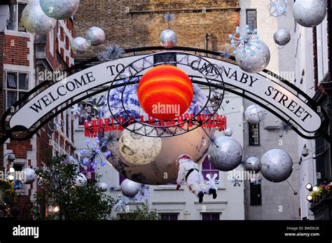 Welcome To Carnaby Street Sign And Christmas Decorations Carnaby