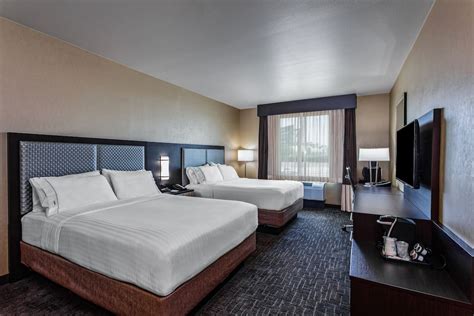 Holiday Inn Express & Suites Anaheim Resort Area, an IHG Hotel Anaheim ...