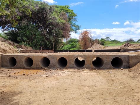 Em Catingueira Construção De Passagem Molhada No Sítio Pedro Velho