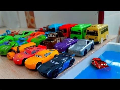 Disney Pixar Cars Felling Into Deep Pool Lightning McQueen Rayo