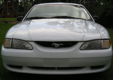 Crystal White 1995 Ford Mustang Gt Coupe Photo Detail