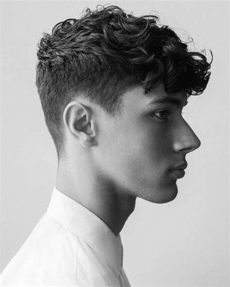 2022 Hairstyles For Men With Curly Hair