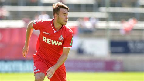 1 FC Köln Matthias Bader zurück auf dem Platz Risse droht Ausfall