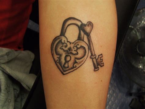 Heart Shaped Lock And Key Tattoos The symbolic meaning of the lock and key creativity there has ...