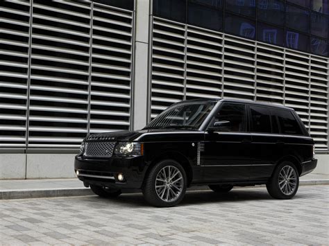 Car Pictures: Land Rover Range Rover Black Edition 2011