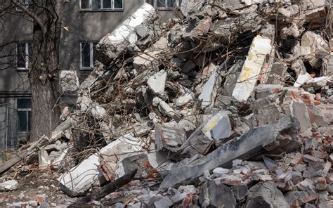 Reasons Why You Should Choose Professional Demolition Over Diy