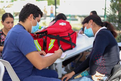 Aportó DIF en tu Colonia 1668 atenciones a 500 habitantes de El