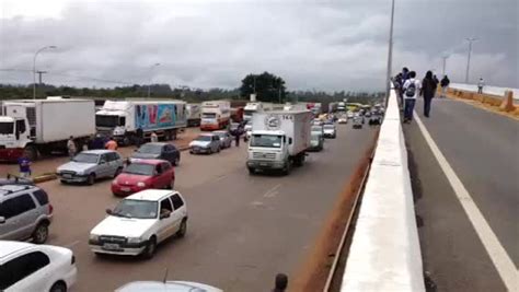 Br 040 Fica Com Trânsito Congestionado Após Manifestação De Passageiros