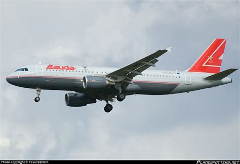 OE LBQ Lauda Air Airbus A320 214 Photo By Pavel BENCIK ID 030603