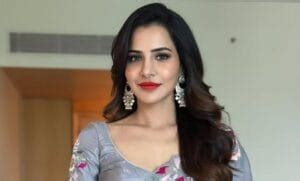 ashu reddy wiki height age boyfriend family biography