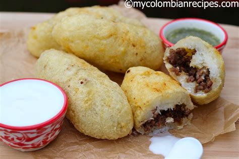 Carimañolas de Carne y de Queso (Meat and Cheese Stuffed Yuca) | My ...