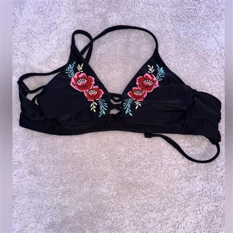 Xhilaration Women S Black And Pink Bikini And Tankini Tops Depop